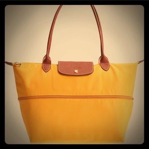 New Longchamp Expandable tote - sunshine